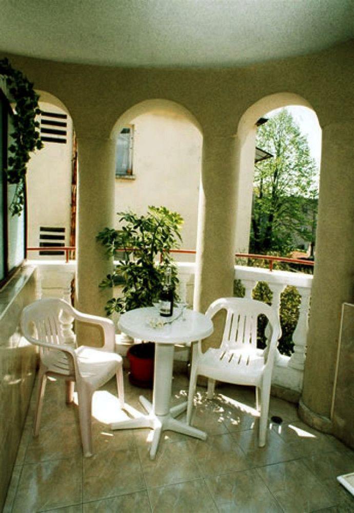 Antik Hotel Βάρνα Εξωτερικό φωτογραφία